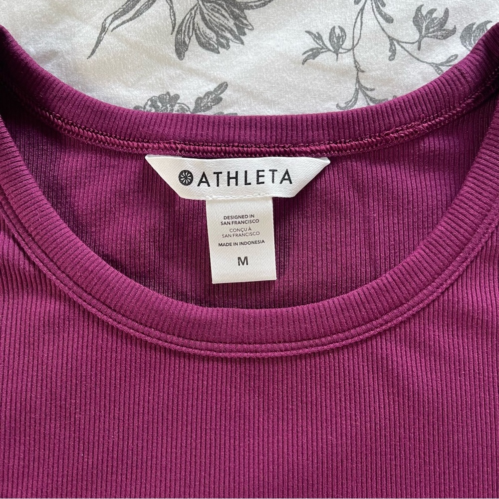 Athleta Signature Rib Crop Tee Plum - Picture 3 of 5